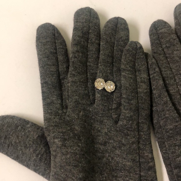 CUTE JEWEL FAUX FUR MITTENS - Picture 2 of 4